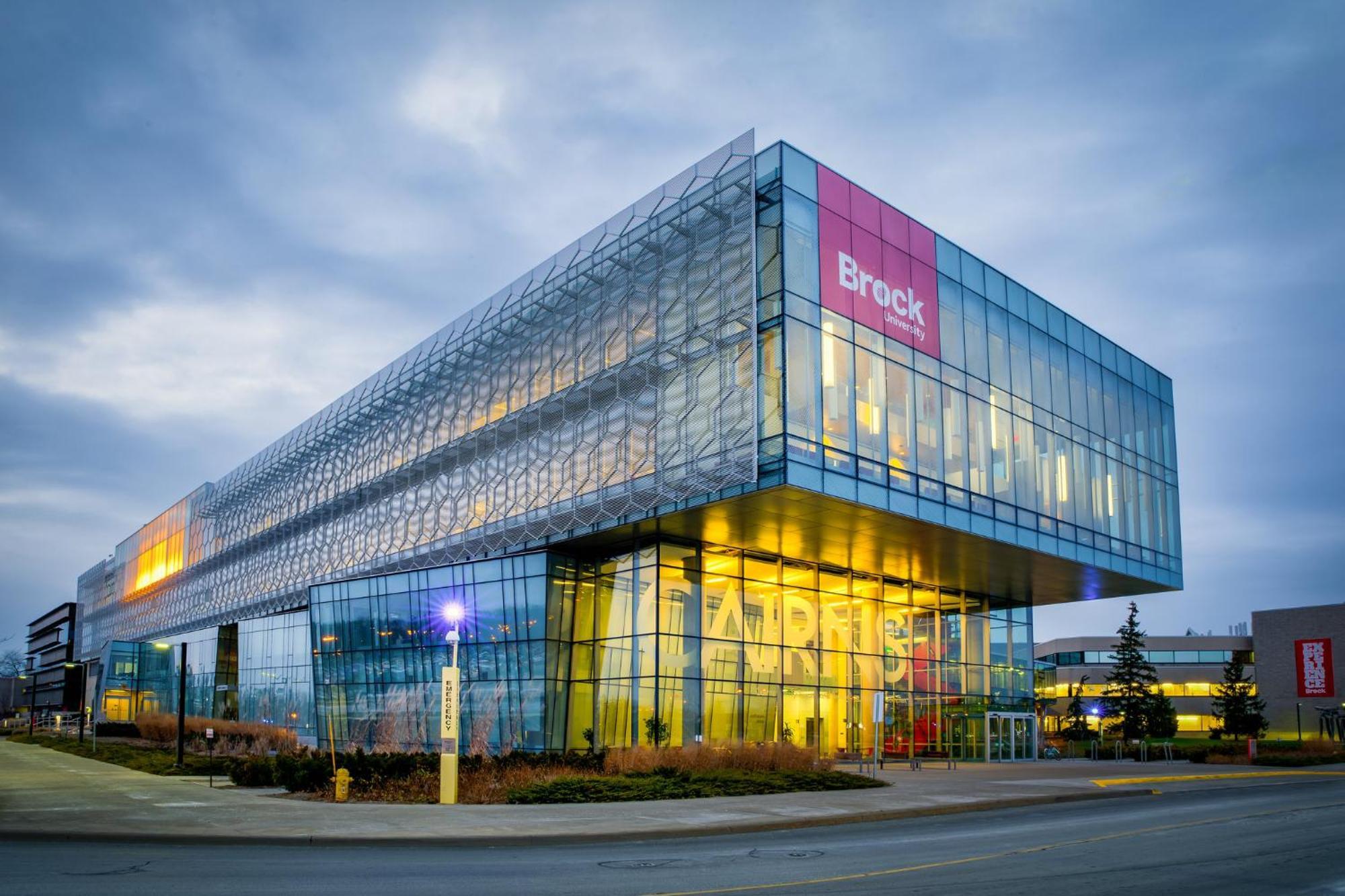Holiday Inn Hotel & Suites St.Catharines-Niagara By Ihg Sainte-Catherine Kültér fotó